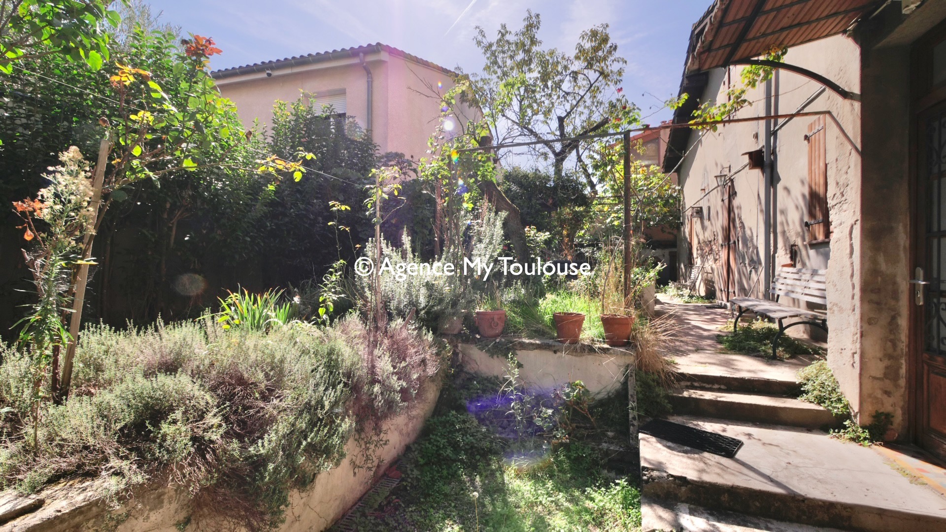 SOUS OFFRE – Fontaine Lestang, maison T4/5 108 m² avec garage et jardin