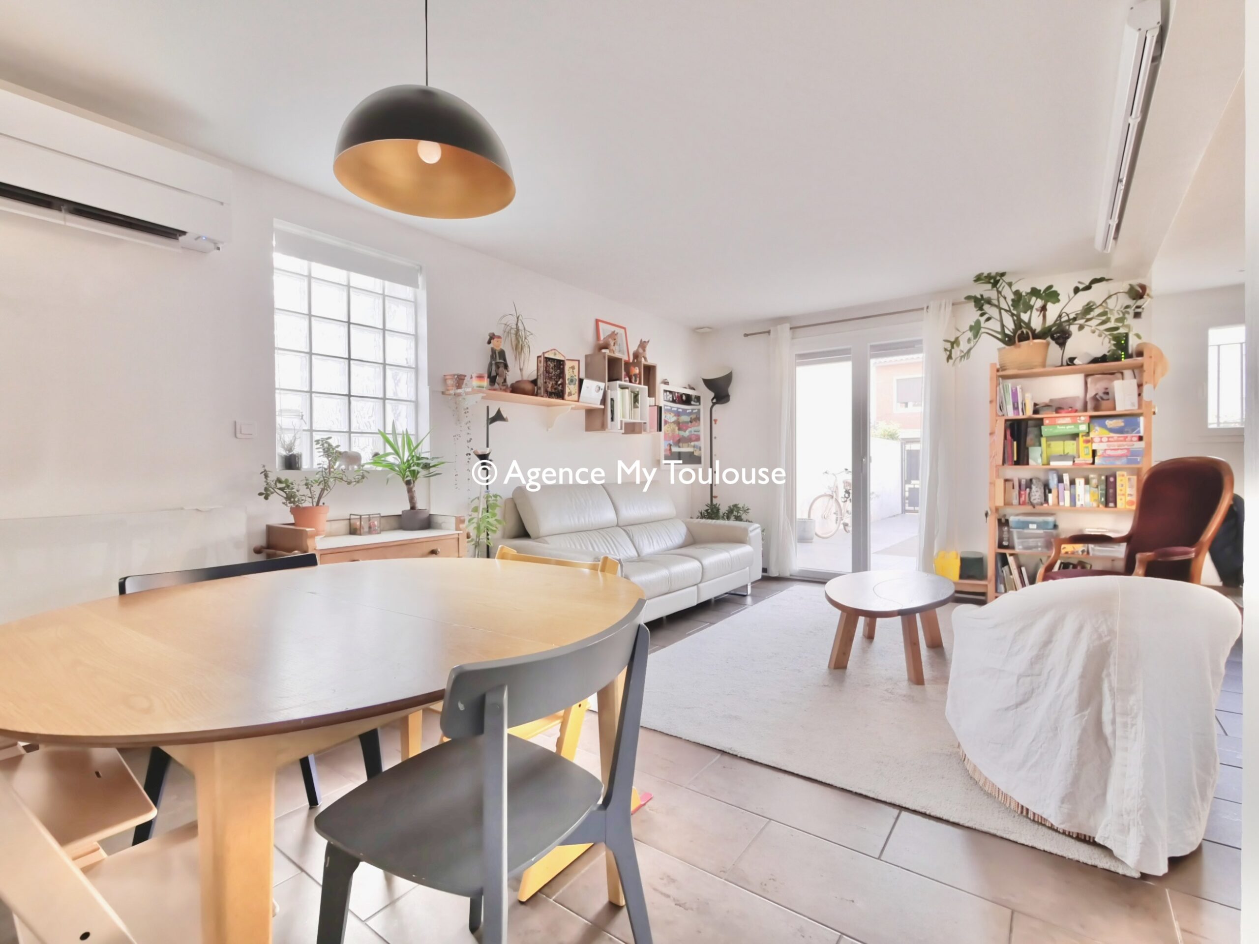 SOUS OFFRE – Croix de Pierre/La Pointe, Maison Contemporaine T4 avec jardin, 2 terrasses et parking.