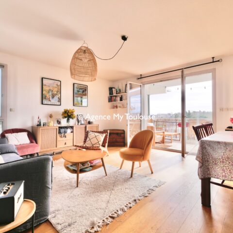 Rangueil, magnifique T4 avec grande terrasse sans vis-à-vis, garage et parking