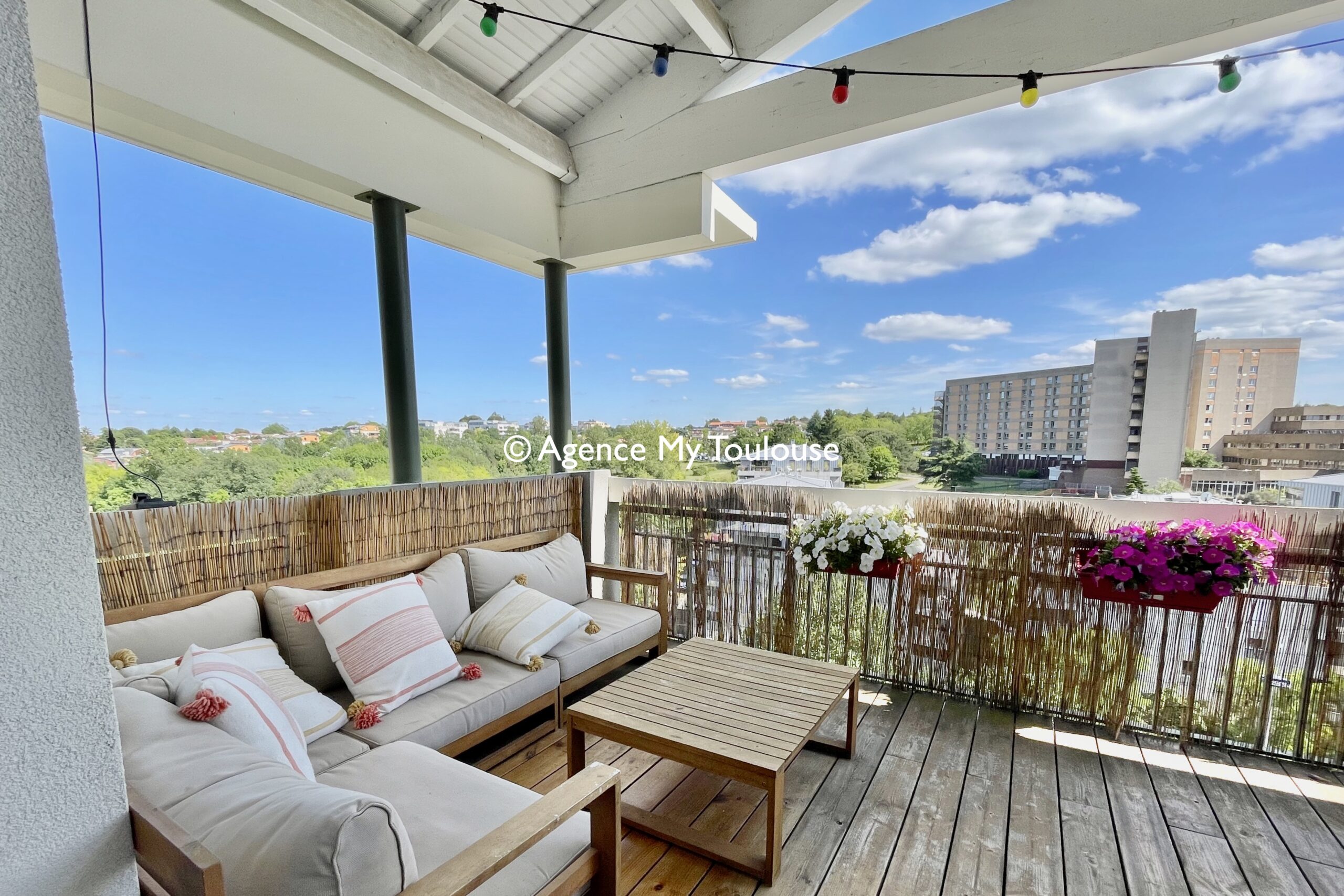 Rangueil, magnifique T4 avec grande terrasse sans vis-à-vis, garage et parking
